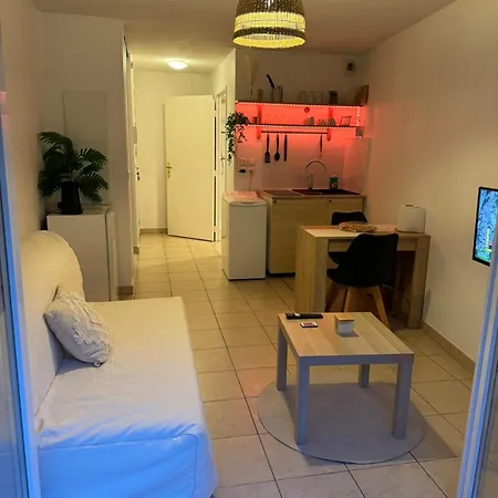 Studio Confortable Avec Vue Nice Exterior photo