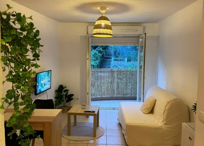 Studio Confortable Avec Vue